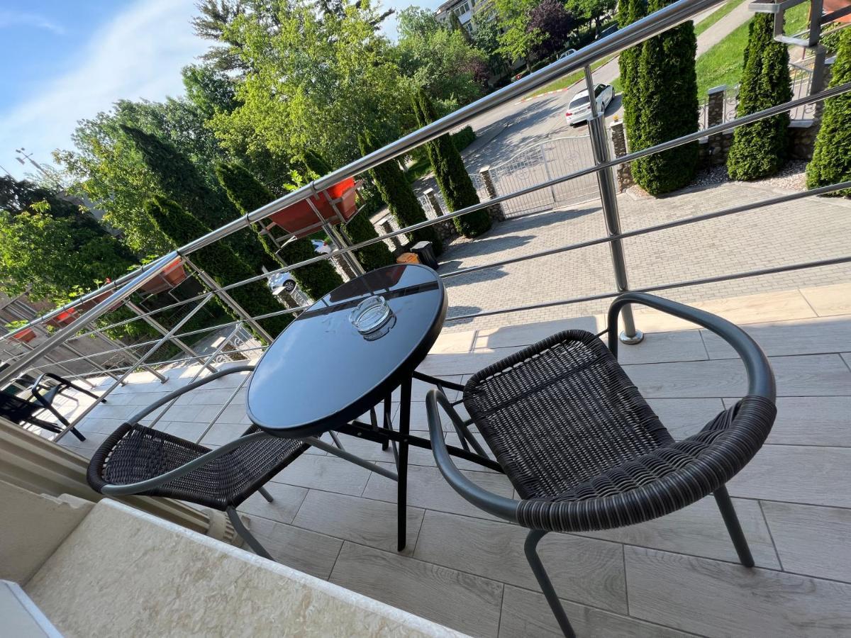 Hotel Gorunul Хунедоара Екстериор снимка