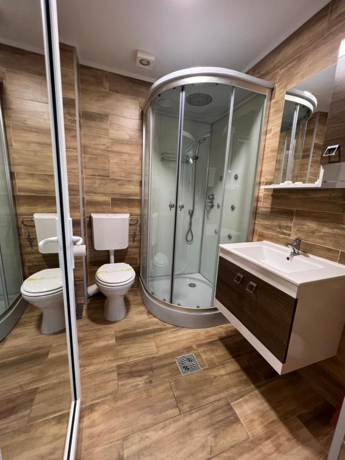 Hotel Gorunul Хунедоара Екстериор снимка